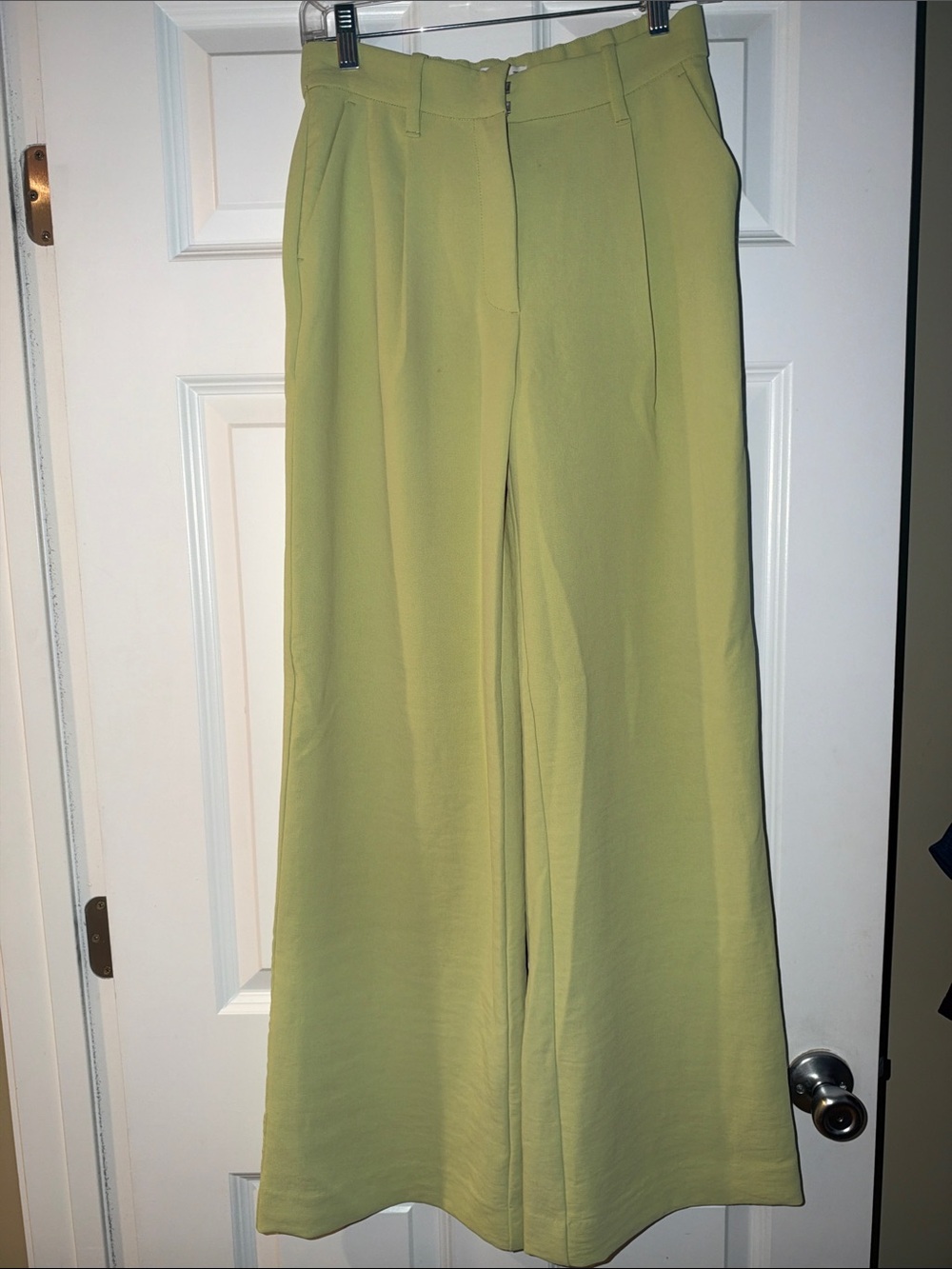 Abercrombie & Fitch Wide-Leg High-Rise Pants in Light Olive